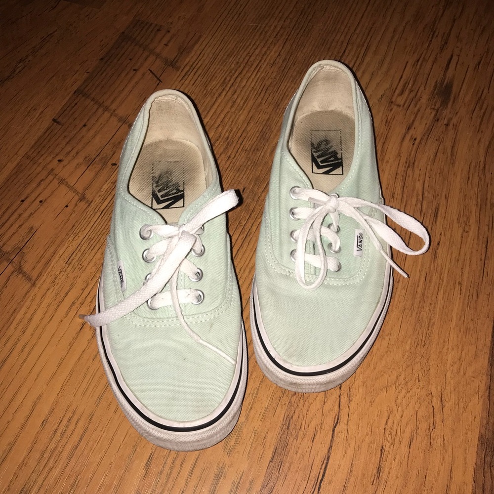 •Vans• - Picture 2 of 3